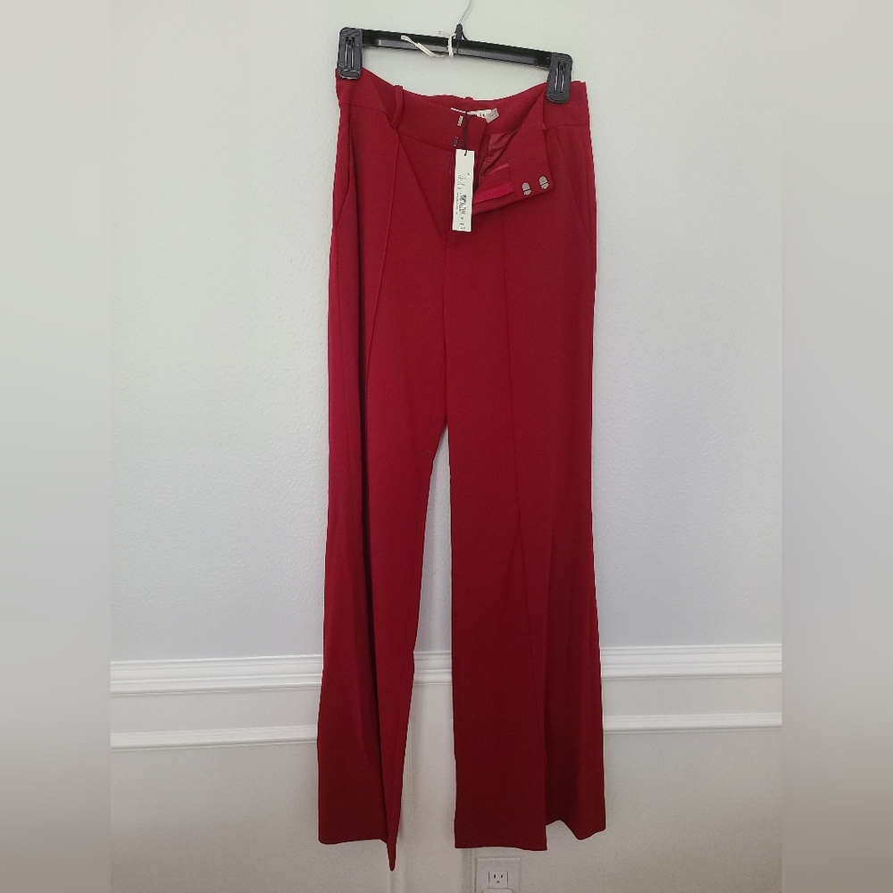 Wide leg NWT Alice and Olivia red pants